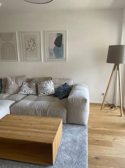 Wunderschoenes 4 Zimmer Apartment Mit Seeblick Бад Виезее Екстериор снимка