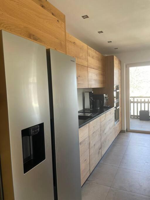 Wunderschoenes 4 Zimmer Apartment Mit Seeblick Бад Виезее Екстериор снимка